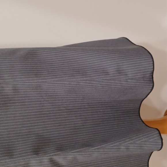 Tristan Pinstripe A Line Flare Hem Skirt- Sz. 8 - Picture 5 of 8